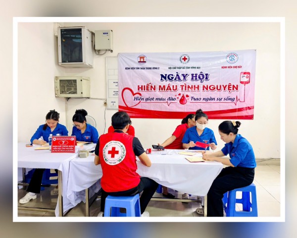 “HIẾN GIỌT MÁU ĐÀO – TRAO ĐỜI SỰ SỐNG”